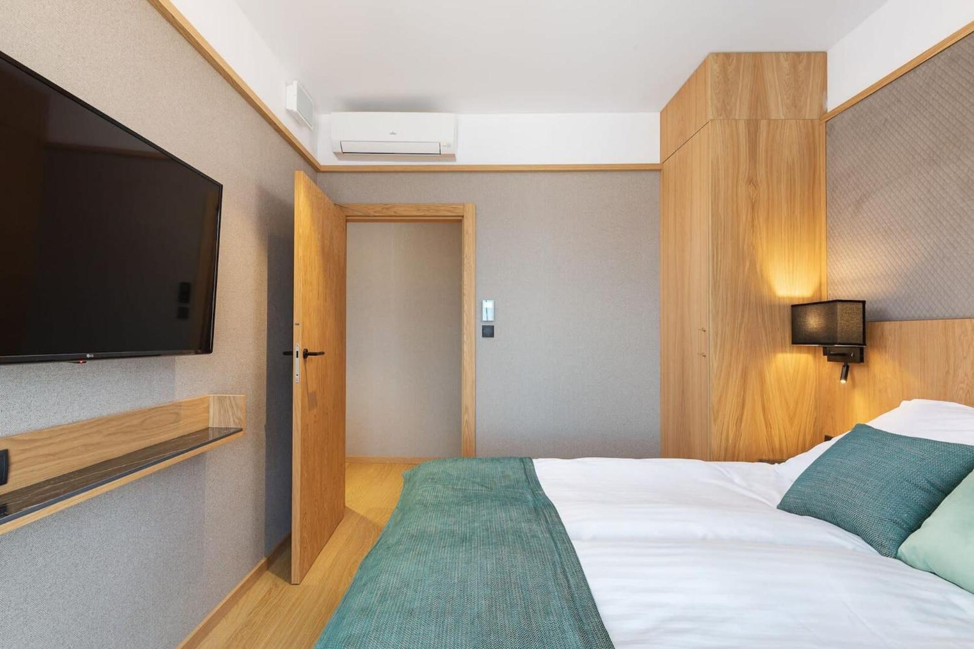 Apartamenty Deo Plaza By Rent Like Home Gdansk Bagian luar foto