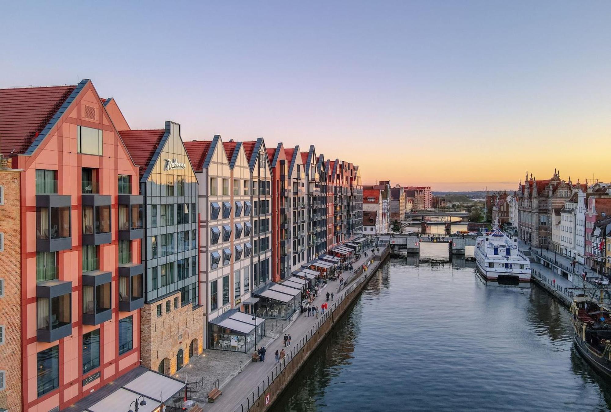 Apartamenty Deo Plaza By Rent Like Home Gdansk Bagian luar foto