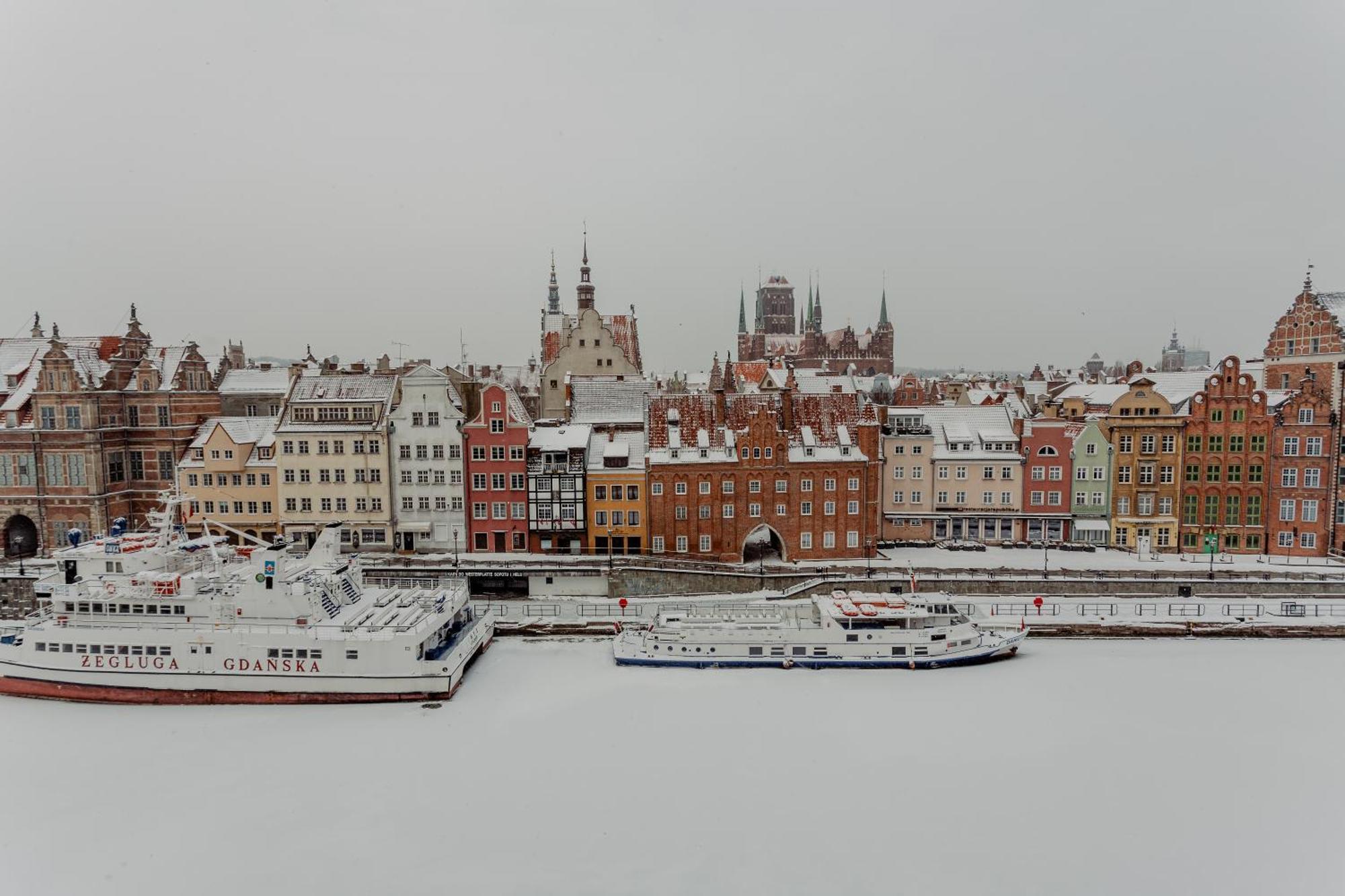 Apartamenty Deo Plaza By Rent Like Home Gdansk Bagian luar foto